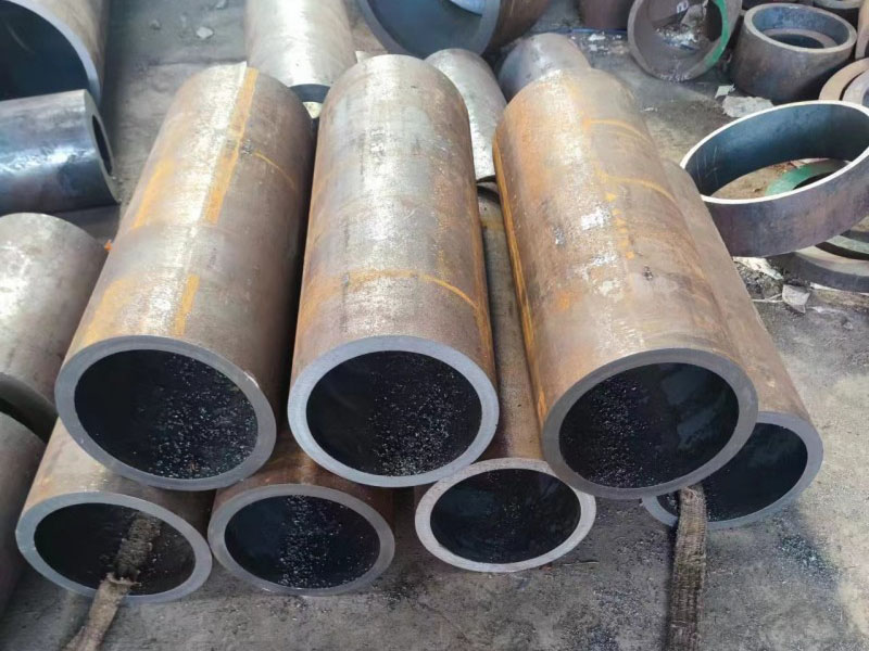 天祝12Cr1MovG无缝钢管切割